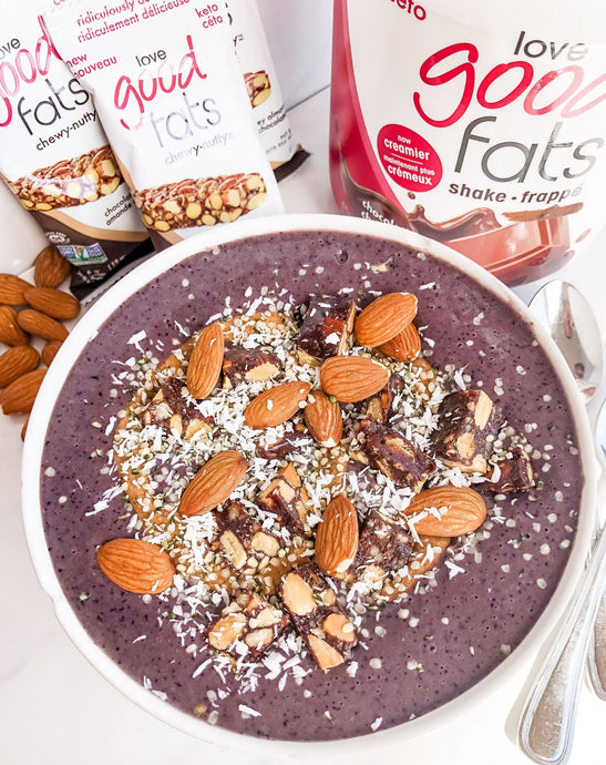 Keto Chocolate Cauliflower Breakfast Smoothie